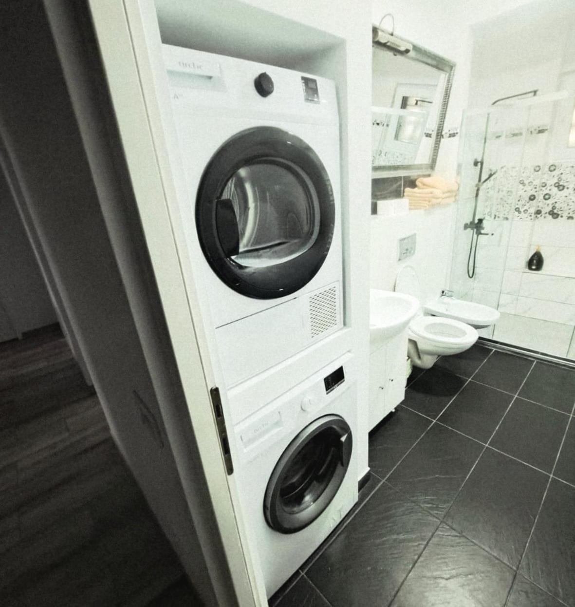 Apartament 3 Camere Hd フネドアラ エクステリア 写真